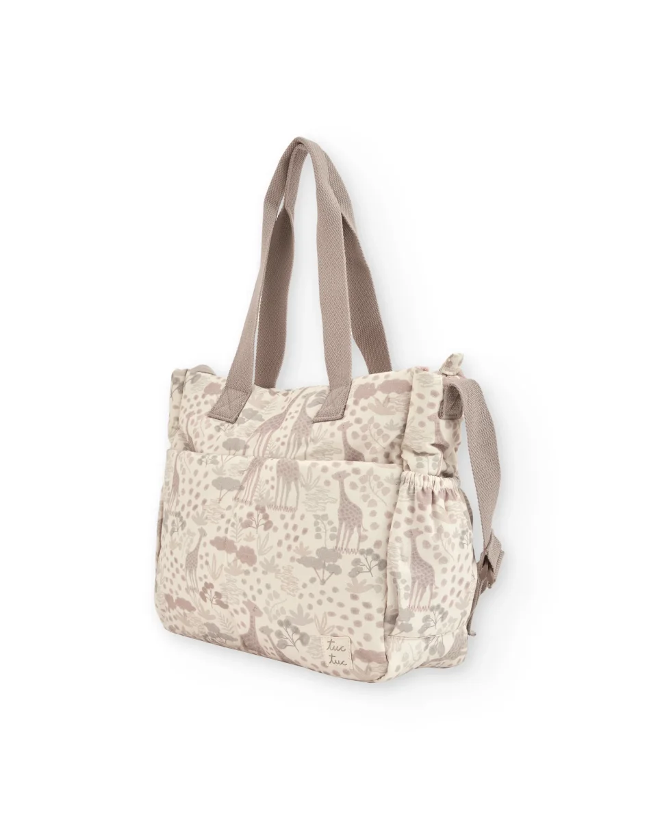 Bolso maternal con estampado de jirafas en tonos neutros - Imagen 3