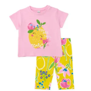 Conjunto de niña de punto con diseño floral