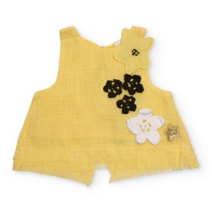 Blusa de niña de plana con aplicaciones florales