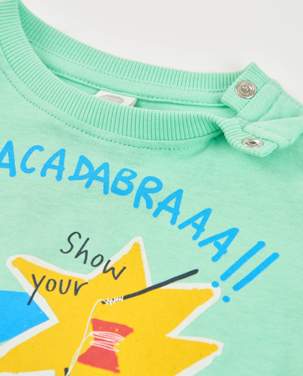 Camiseta de niño de punto y estampado dinámico - Imagen 4