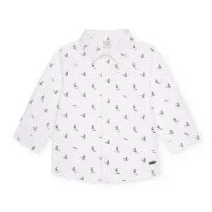 Camisa de niño de plana con estampado de veleros