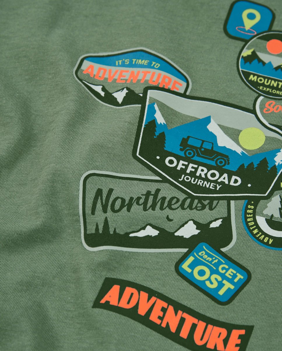 Camiseta de niño de punto con parches gráficos - Imagen 5