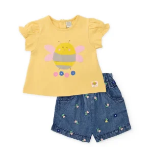Conjunto de recién nacido de punto y bordado floral