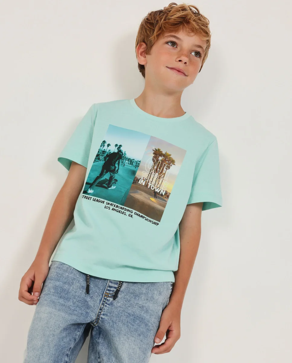 Camiseta de niño de punto con diseño urbano