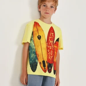 Camiseta de niño de punto con tablas de surf