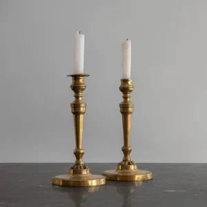 CANDELABROS GARRA DE LEÓN