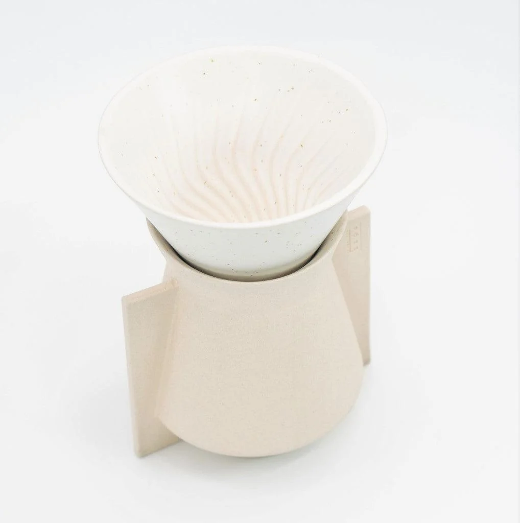 Cafetera de goteo de diseño y de cerámica - FÓBE (República Checa) - Imagen 3