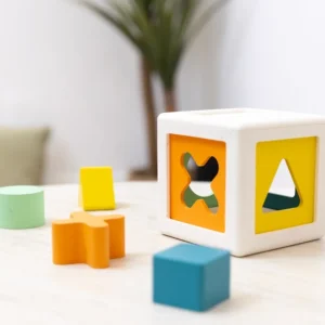 Kuby – Cubo de clasificación con placas intercambiable