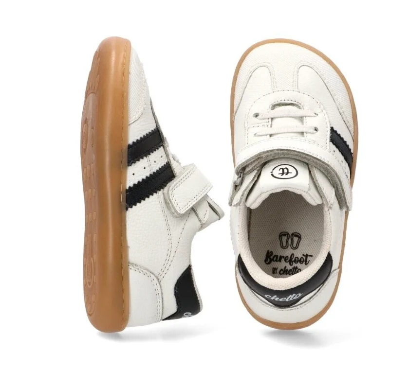 Deportiva Piel Junior Blanco y Negro – Chetto - Imagen 3