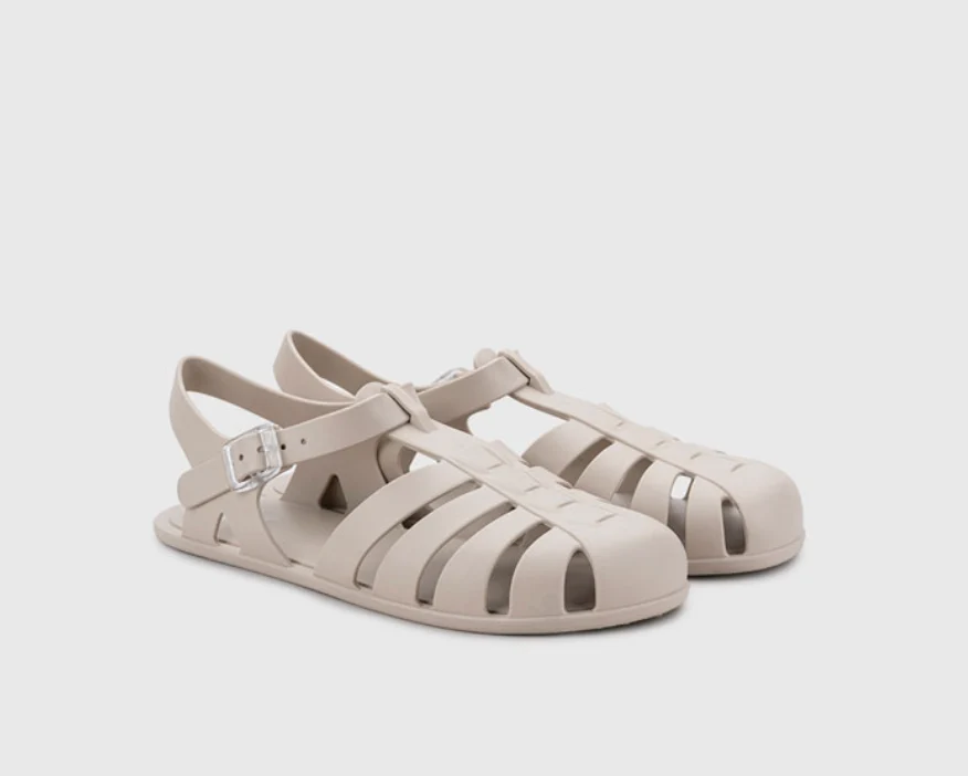 Cangrejera Barefoot Ura Sand