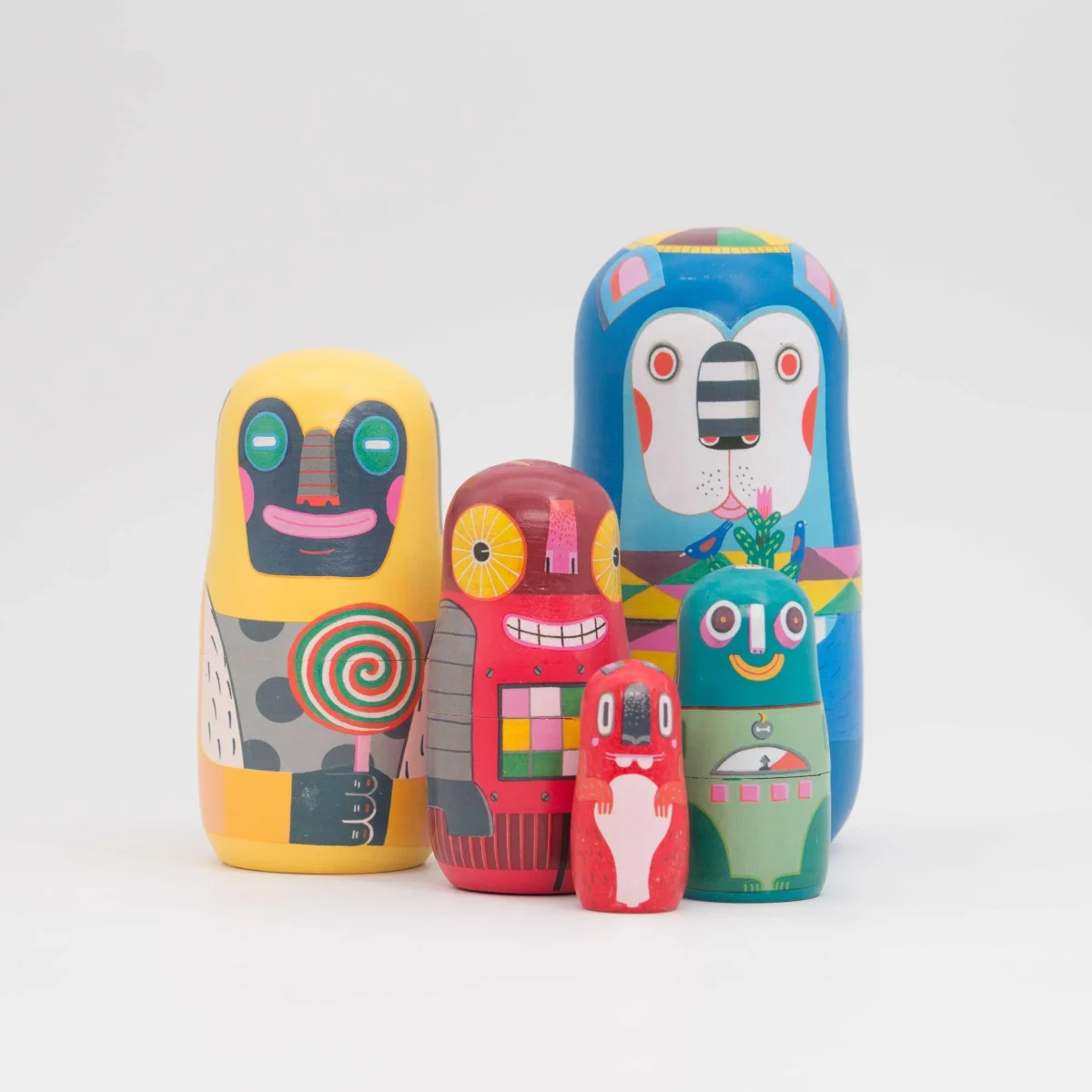 Juguete educativo Matryoshka de madera - Imagen 5