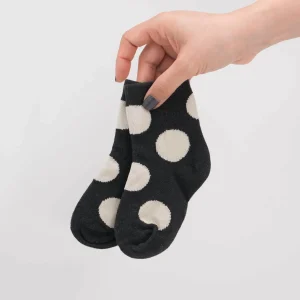 Calcetines de bebé negros lunares