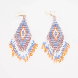 Pendientes boho medianos morados
