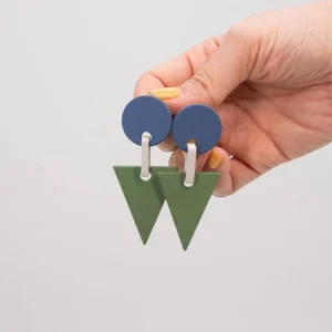 Pendientes geométricos triangulo azul y verde