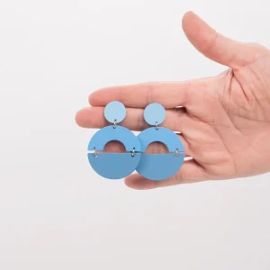 Pendientes geométricos círculo azul