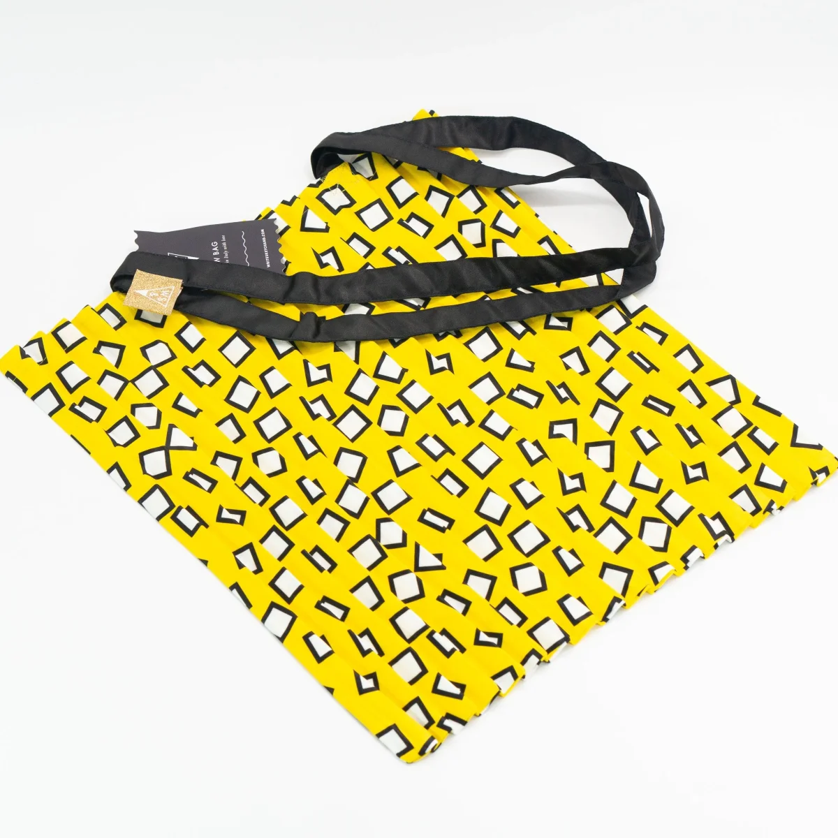 Bolso plisado satinado Quadratino - Write Sketch & / Multitudes bags (Milano)