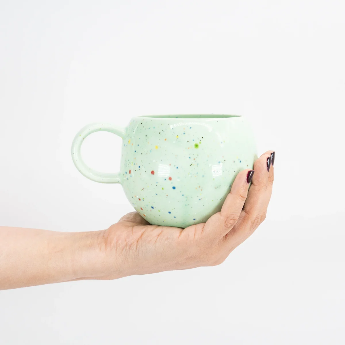 Taza hecha a mano - Party Ball Mug Verde menta - Egg Back Home (Portugal) - Imagen 4