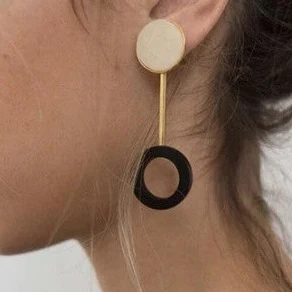 Pendientes de diseño geométricos Dora - Sew a song (Barcelona) - Imagen 3
