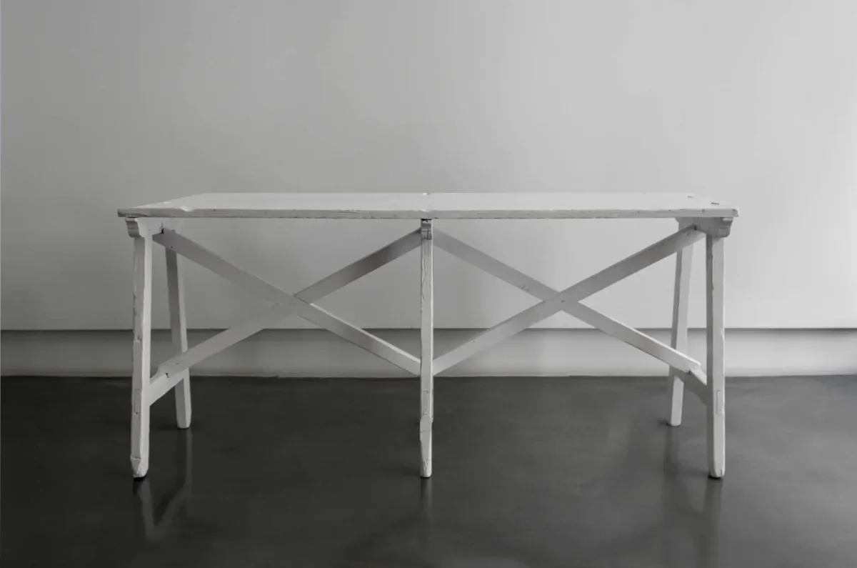 CONSOLA ANDALUZA LACADA EN BLANCO