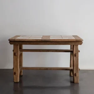 MESA DE ROBLE CON AZULEJOS
