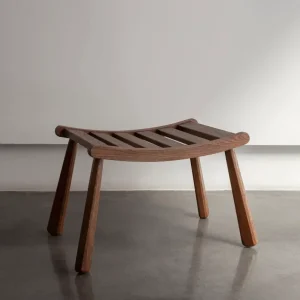 BANQUETA RACIONALISTA