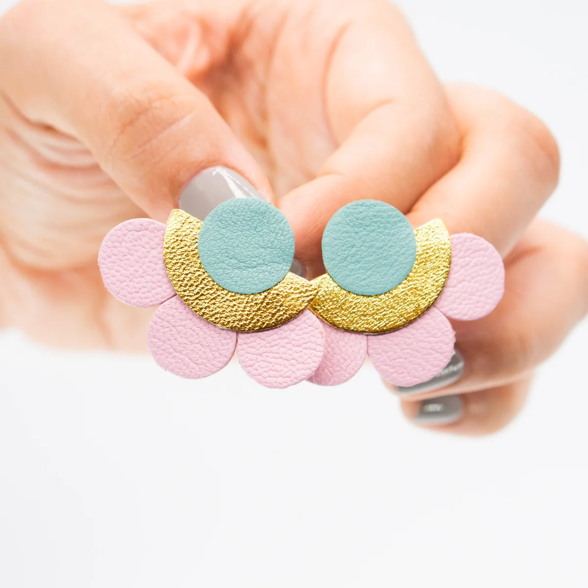 Pendientes de diseño boho Flor - Chenoha Studio (Francia)