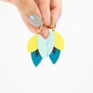 Pendientes de diseño boho Three Petals - Chenoha Studio (Francia)