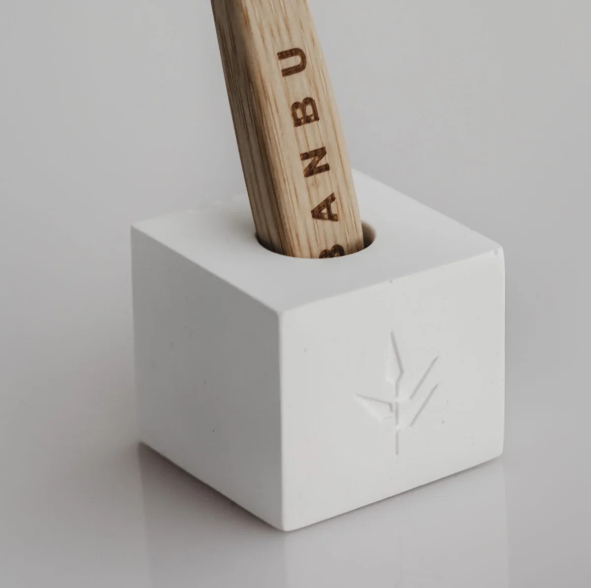 Stand Mineral para cepillo de dientes o maquinilla de afeitar - BANBU - Imagen 4
