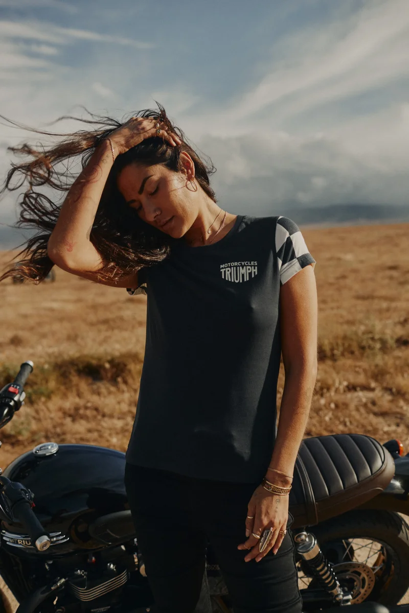 Triumph Camiseta de manga corta con tablero de ajedrez para mujer - Imagen 7