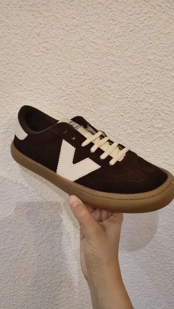 Victoria Deportiva Olmo Barefoot Marrón Serraje - Imagen 2