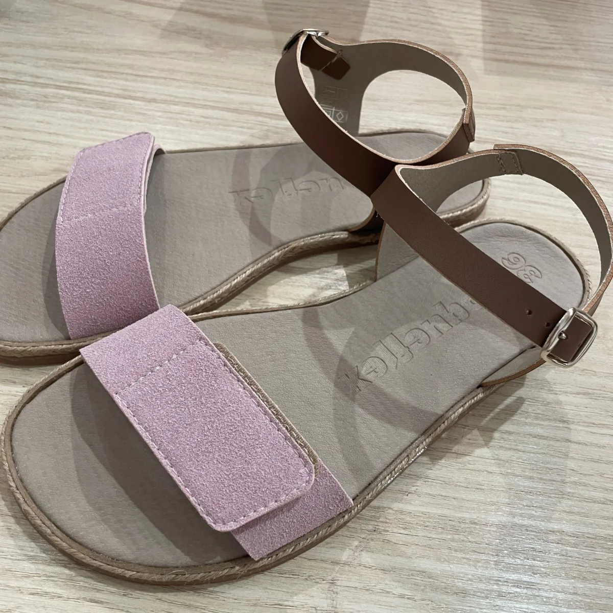Sandalias Barefoot Respetuosas Coqueflex Suede Rosa - Imagen 5