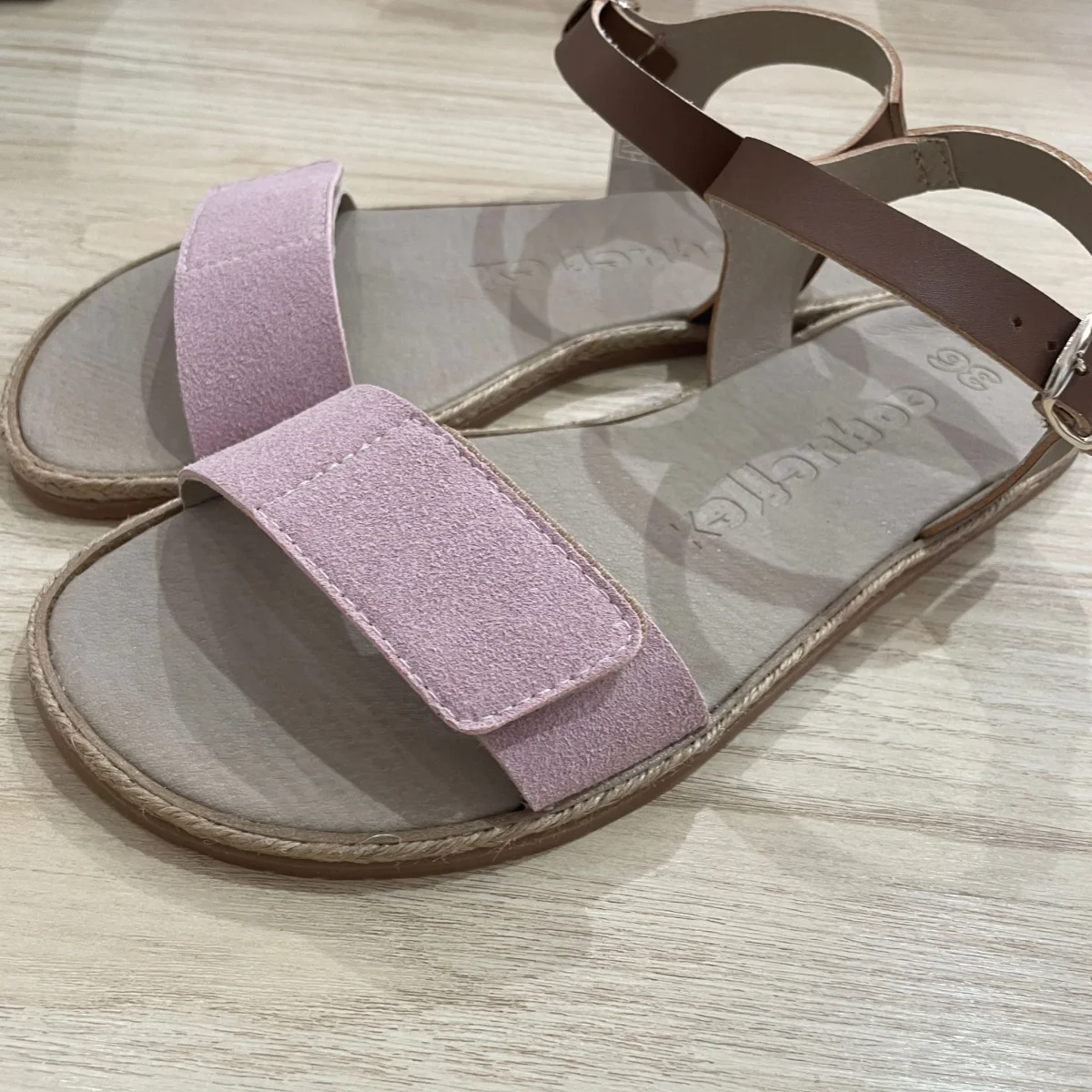 Sandalias Barefoot Respetuosas Coqueflex Suede Rosa - Imagen 4