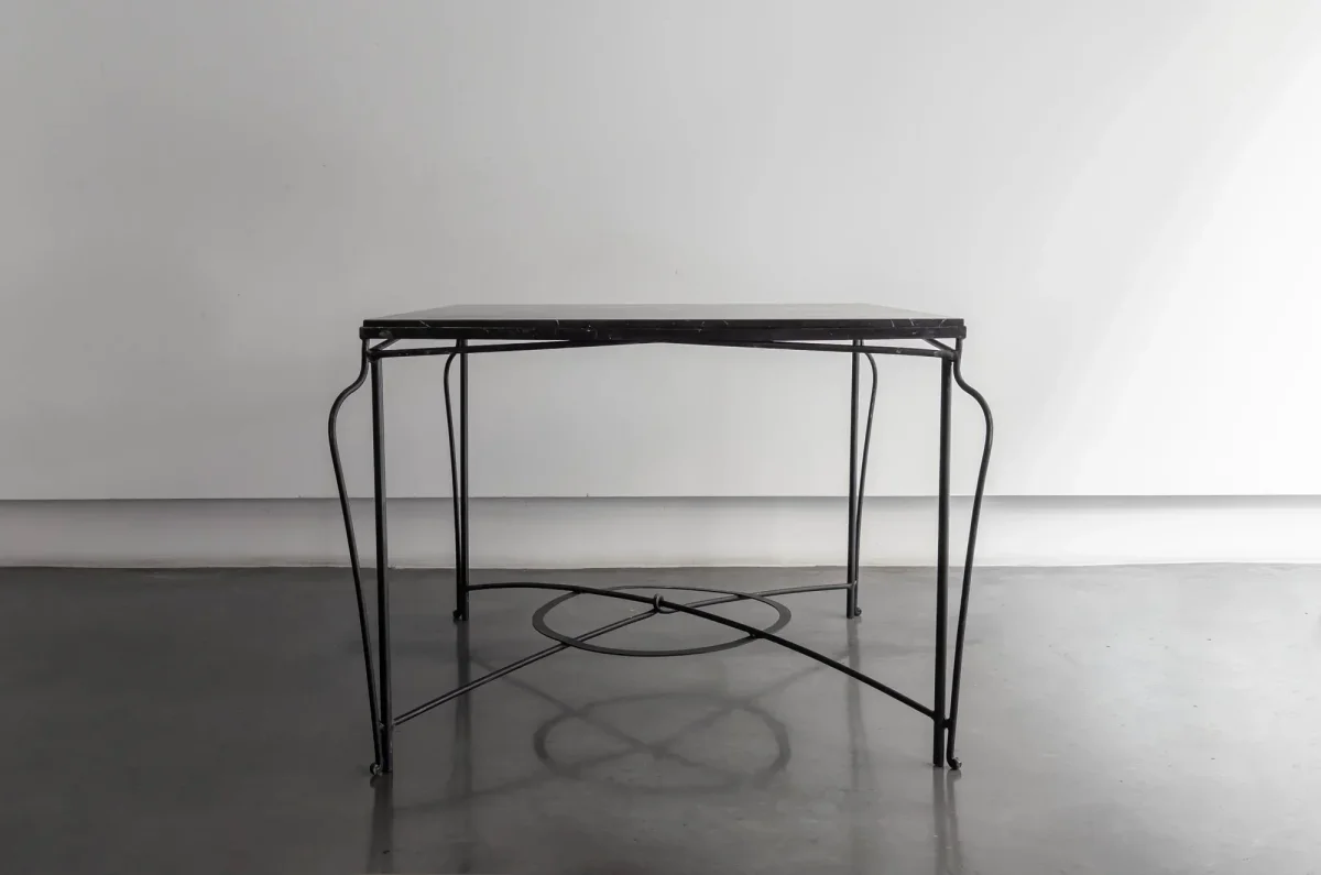 MESA DE ESTILO RECONSTRUCTION