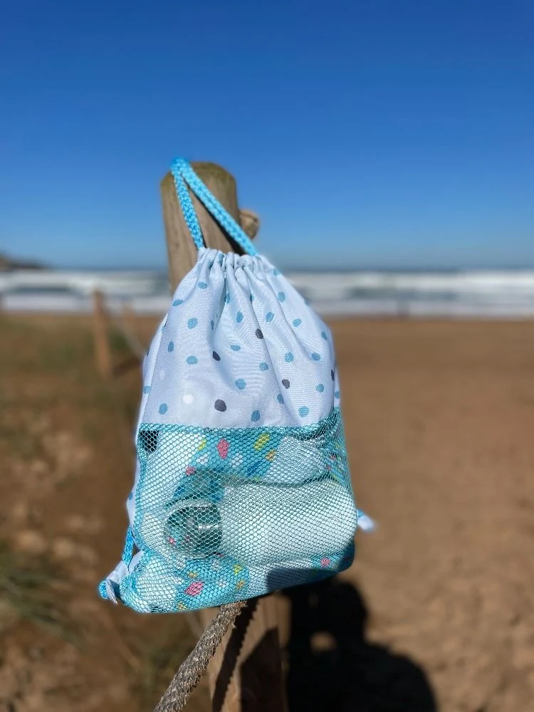 Mochila saco antiarena lunares (varios modelos) (Liquidación) - Imagen 3