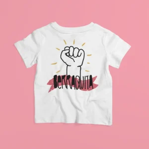 Camiseta de niña ilustrada por Juanita Pinta - Berraquita